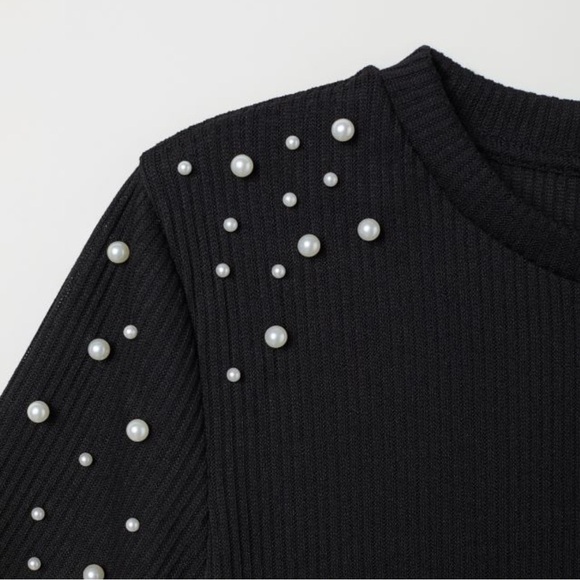 H&M Ribbed Top with Pearl Studs - Picture 2 of 6